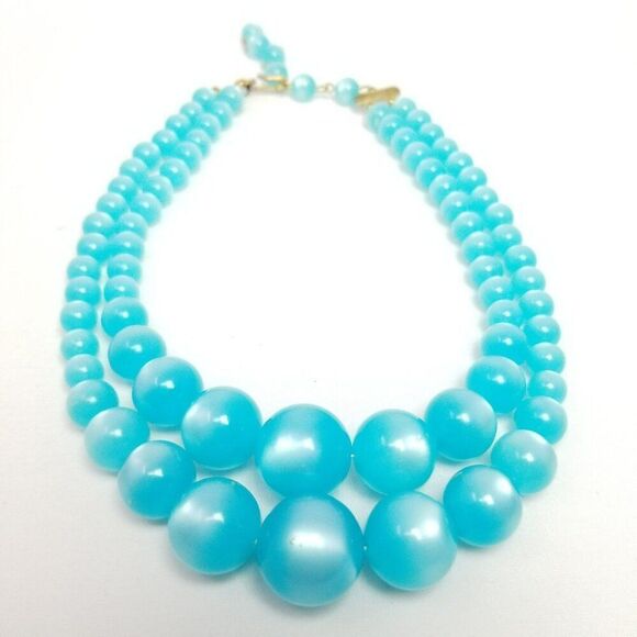 Vintage Blue Moonglow Double Strand Necklace 1950s, Graduated Sizes Beaded - Picture 3 of 7